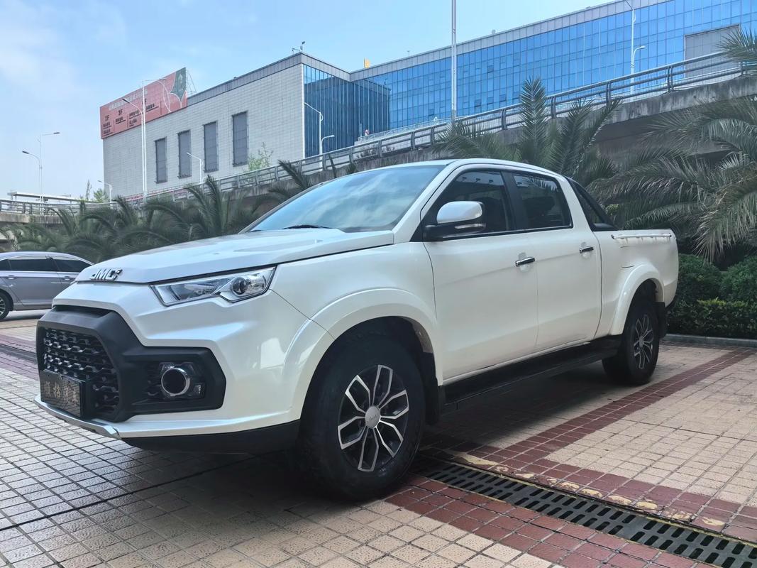 【江铃皮卡域虎7柴油版价格,江铃皮卡域虎3柴油版报价】