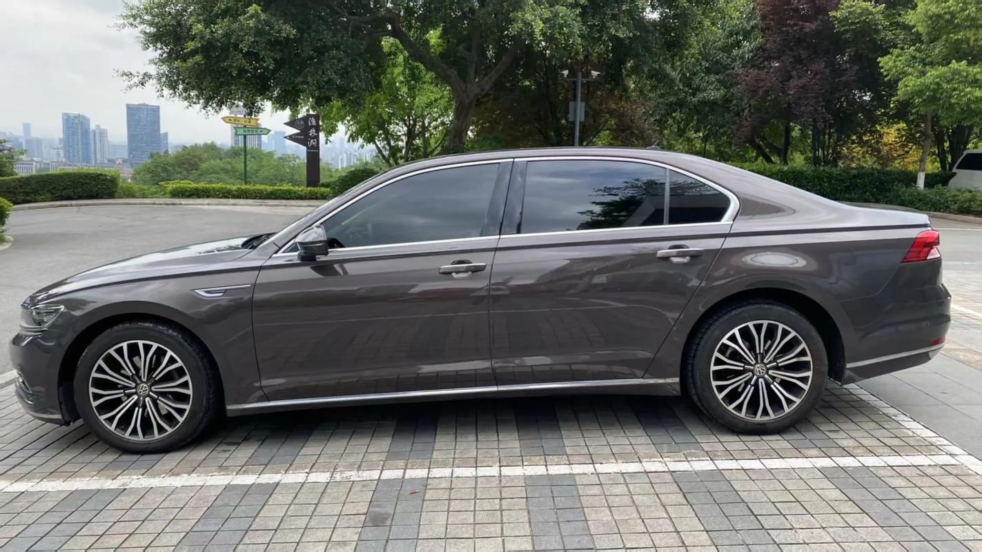 辉昂2024款380豪华版(2020款辉昂380豪华版)