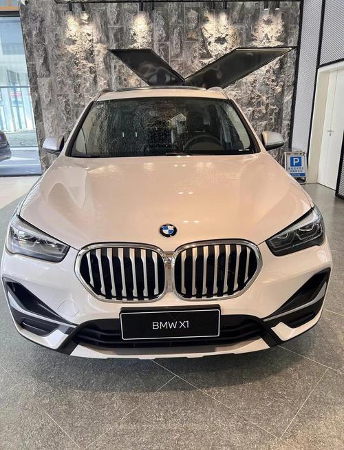 越野车宝马/越野车宝马x1