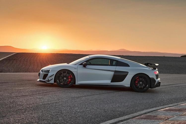 r8图片(r8图片高清)