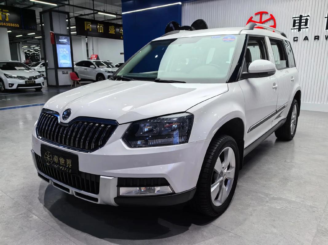 斯柯达小越野车图片／斯柯达越野轿车