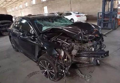 凯美瑞一车8人全死,丰田凯美瑞车祸