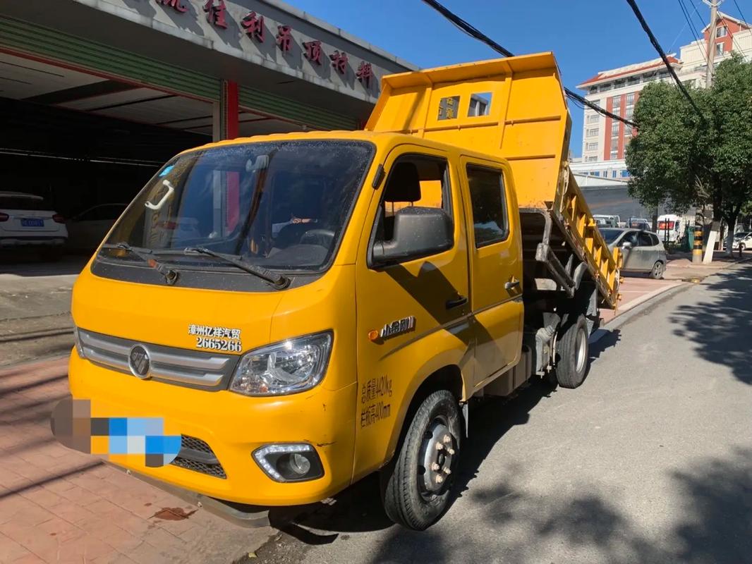 双排座自卸车6万元,小型双排自卸车3万元