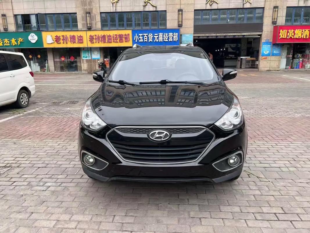 12年的现代ix35值多少钱,12年现代ix35值多少钱二手车