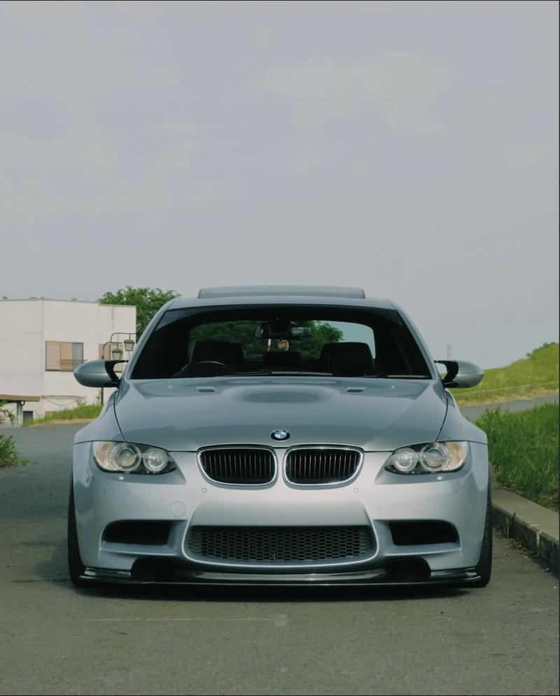 宝马e90e92和e93区别,宝马e90是m3吗