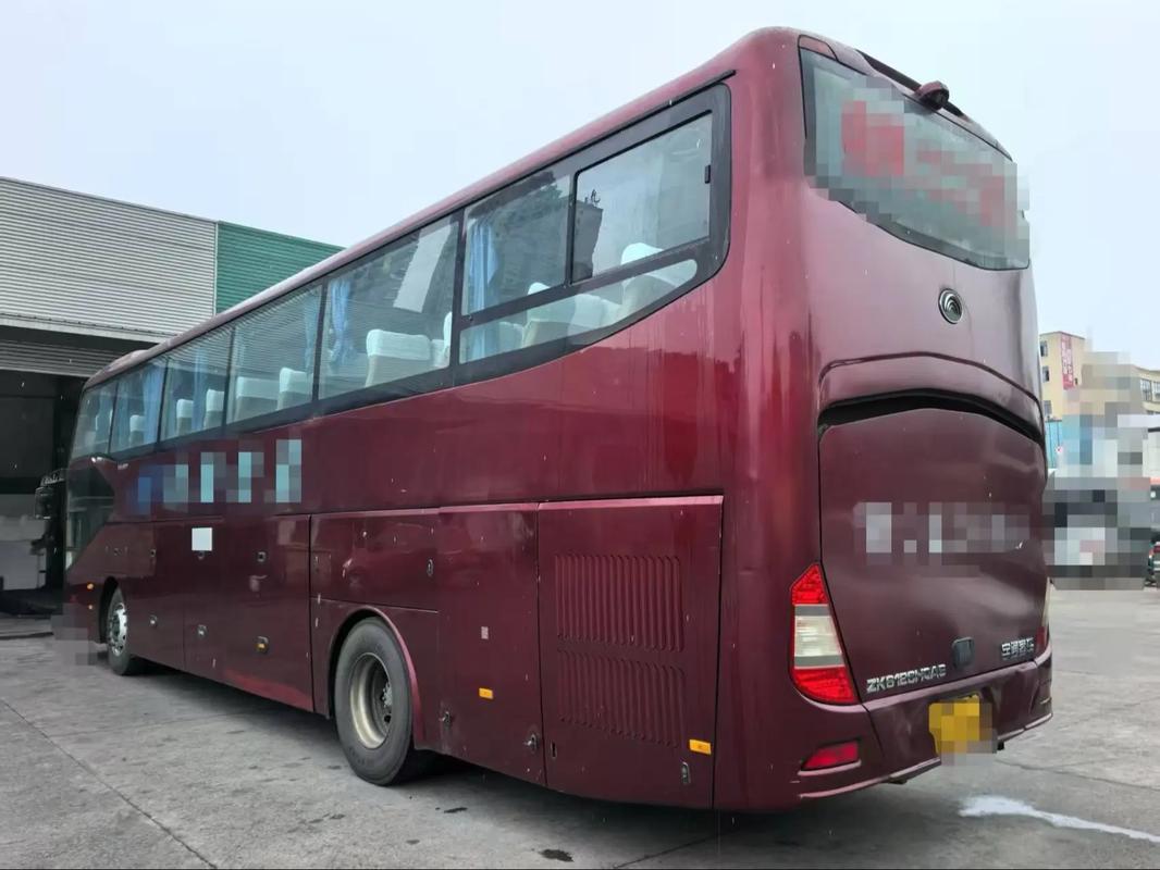 宇通45座大巴车价格/宇通大巴车55座